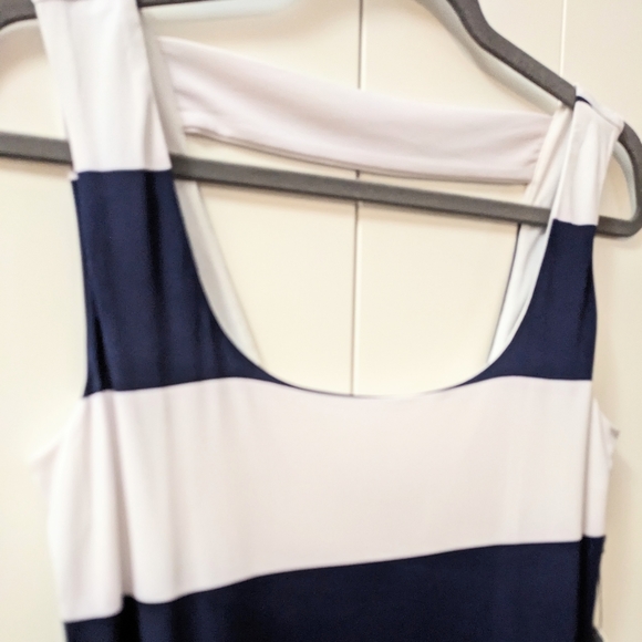 JLO JENNIFER LOPEZ, Navy and White Striped Dress. Size Medium. - Picture 3 of 9